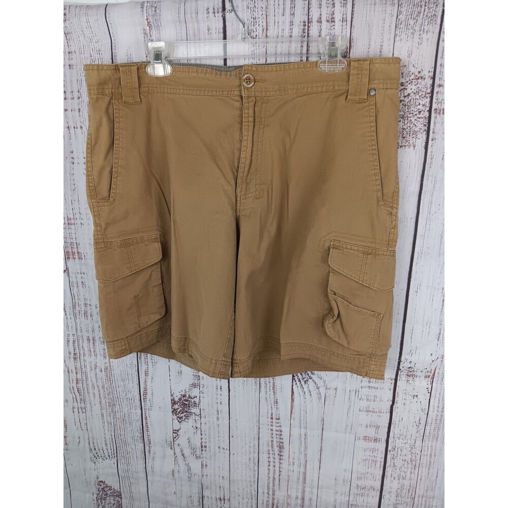 Columbia Omni-Shade Sun Protection Cargo Shorts Men's 36Wx10L Tan Flat Front